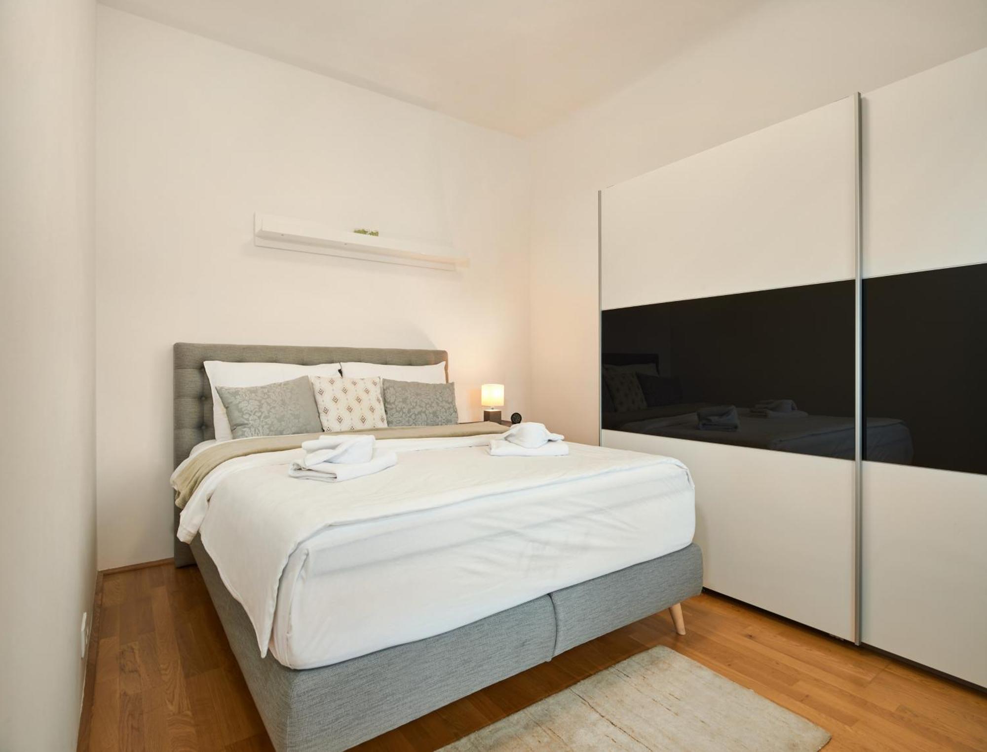 Flarent Apartments-hg Appartement *